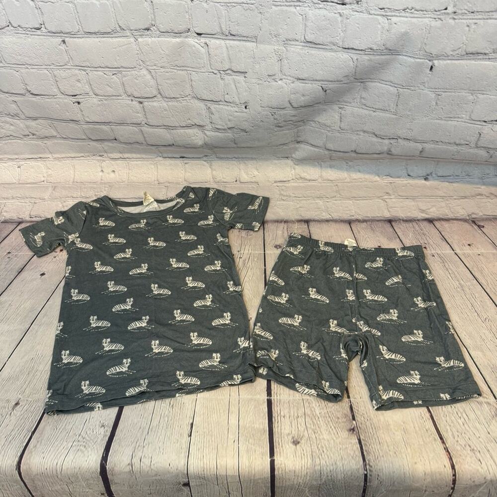 Larkspur Tiger Pattern Bamboo Shorts Set